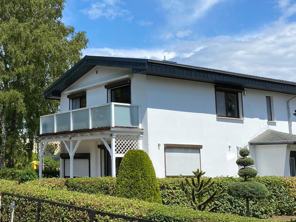 Ferienapartment Seemoewe Im Haus "Baltic See" Goehren  Exterior photo
